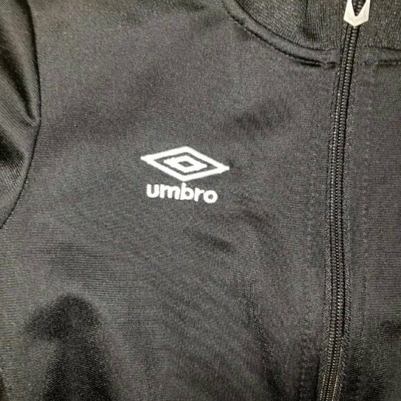 Umbro Boy's 6/7 Black Diamond Tape Track Soccer Jacket - Picture 3 of 4